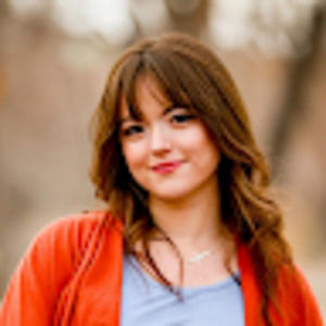 Meet your Posher, Kaila